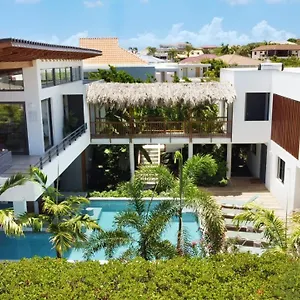 Hakuna Matata Villa