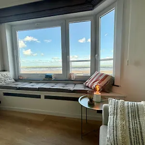 Apartment La Brise Et La Mer- Frontaal Zeezicht!